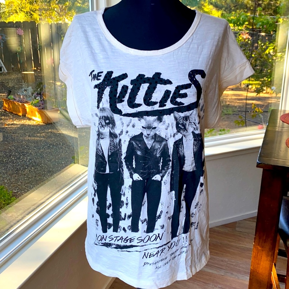 The Kitties shirt 😽